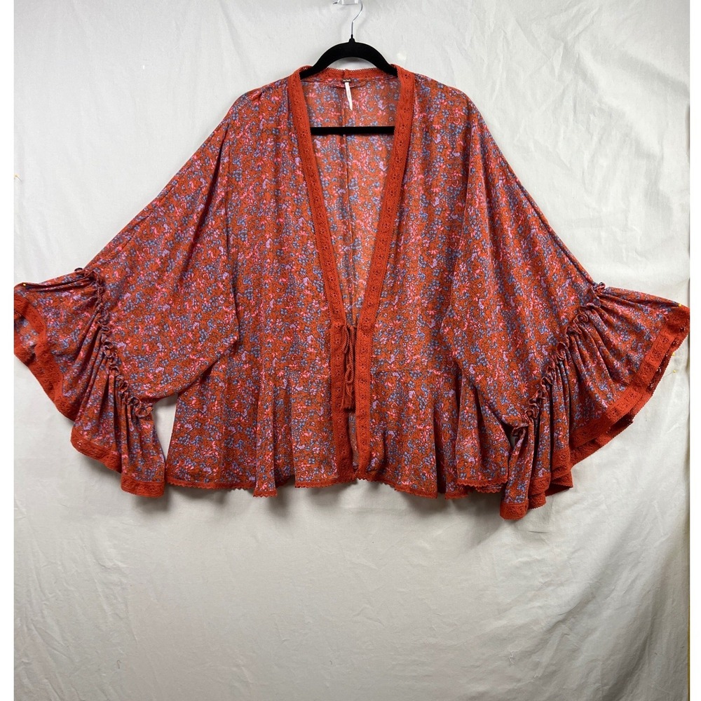 Free People Lola Kimono Womens Large Red Ditsy Wrap Floral Ruffle Bell Sleeve